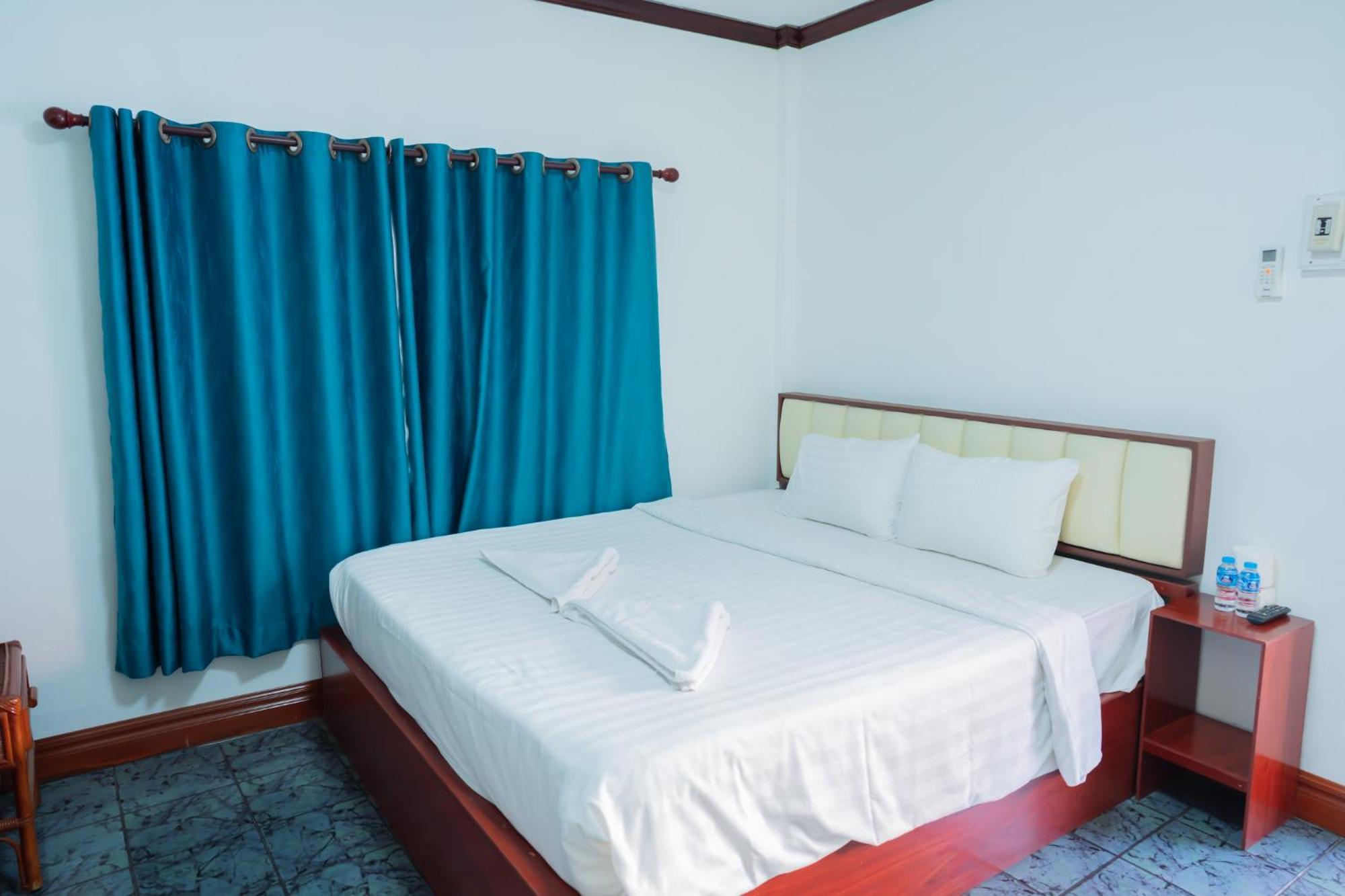 Vientiane Ruby Riverside Hotel מראה חיצוני תמונה