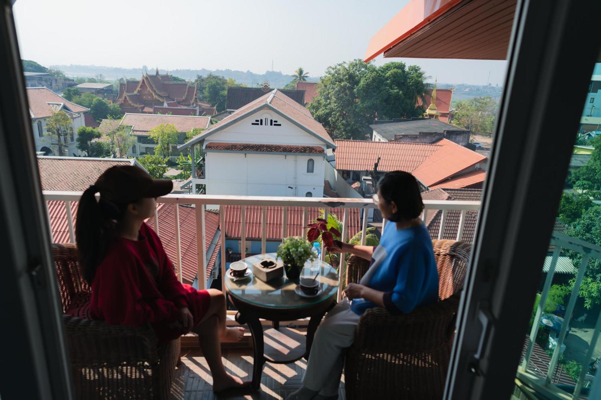 Vientiane Ruby Riverside Hotel מראה חיצוני תמונה