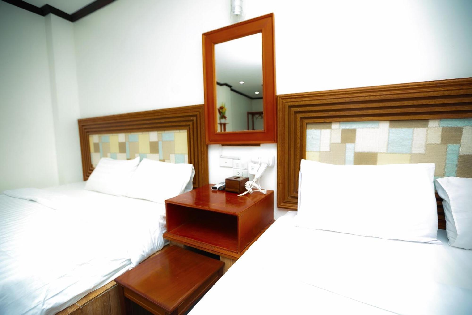 Vientiane Ruby Riverside Hotel מראה חיצוני תמונה